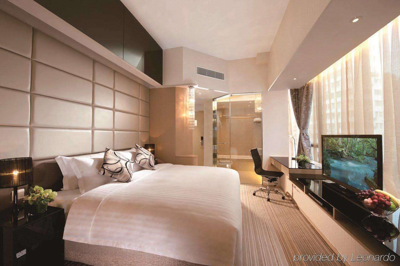 The Mercer Khách sạn 4*